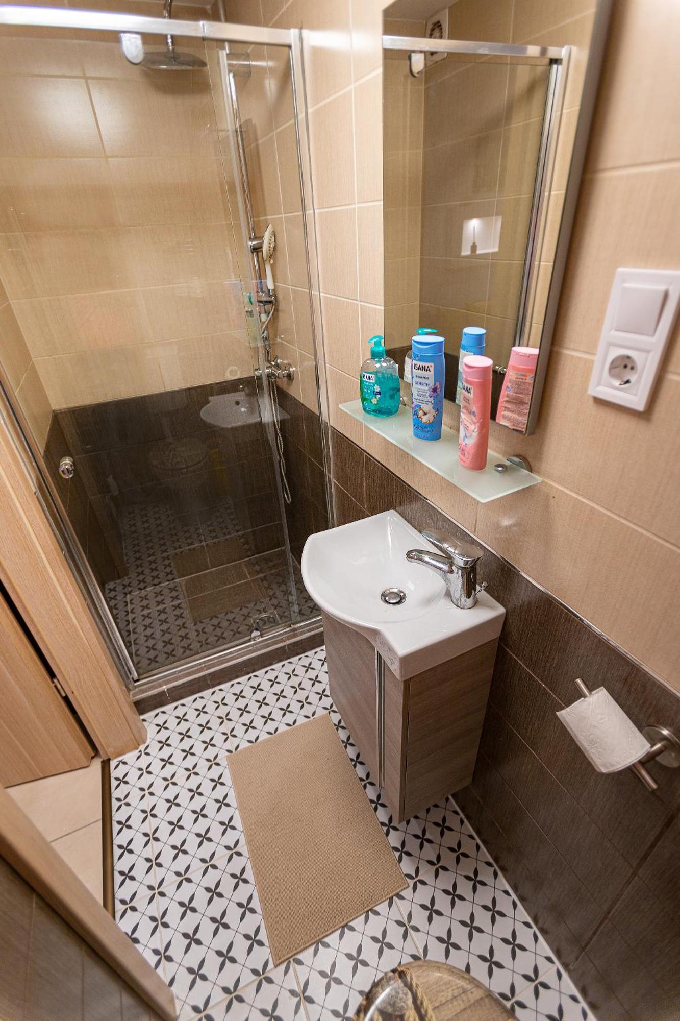 Apartment One-bedroom In The Heart Of Budapest, Rakoczi Budapest