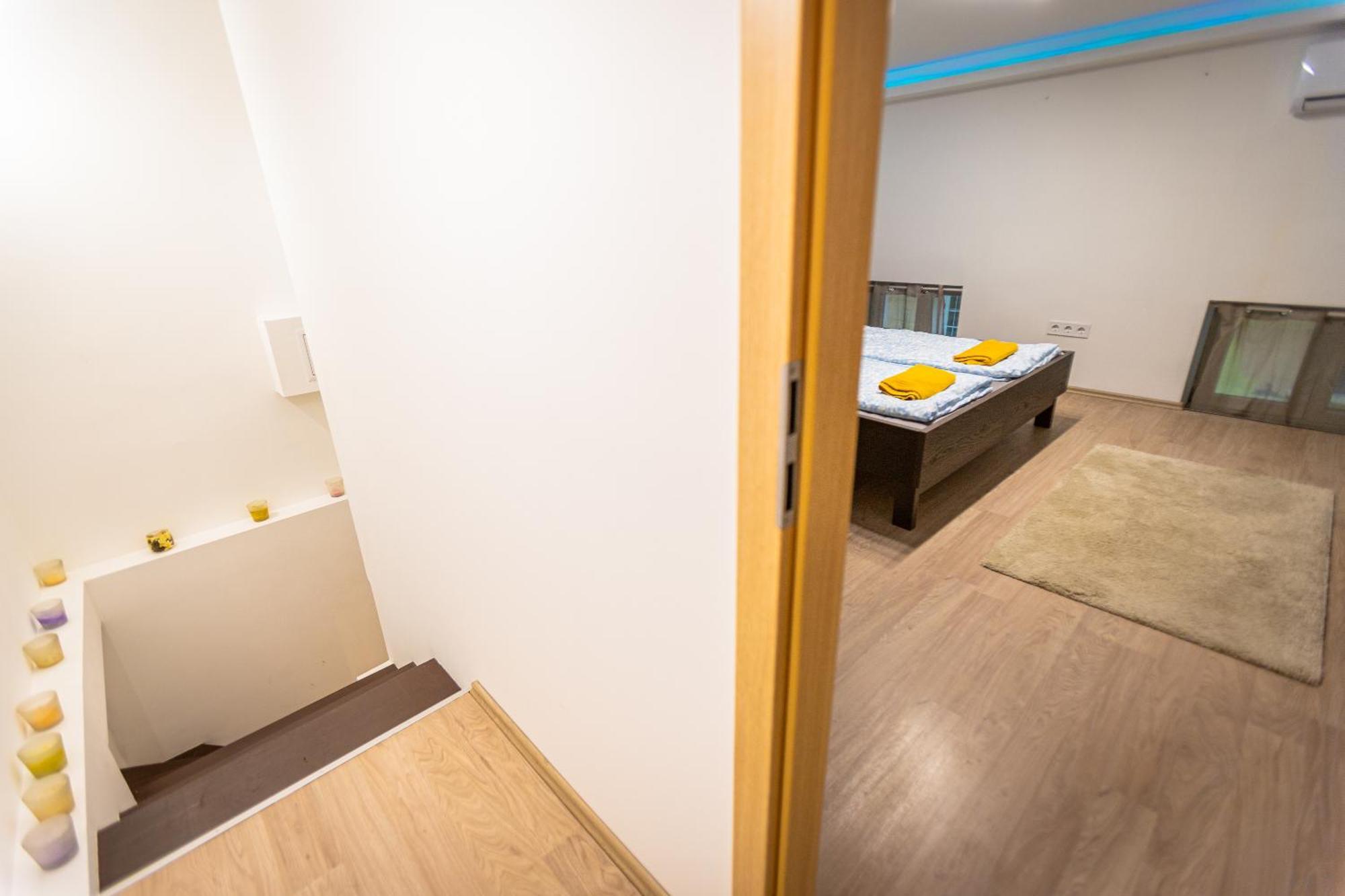 One-bedroom In The Heart Of Budapest, Rakoczi Apartment *